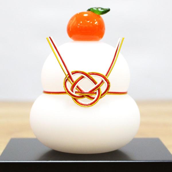 ガラスの白い鏡餅(M) glass calico グラスキャリコ ハンドメイド ガラスアート 化粧箱付 ガラス製 かがみもち オブジェ 置物 お正月