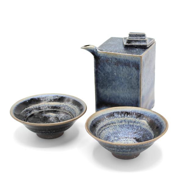 山下陶房 山下秀樹 銀化天目(ぎんかてんもく) 酒器揃 角片口 (蓋付) (小)・盃 2個