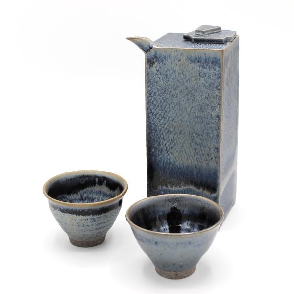 山下陶房 山下秀樹 銀化天目(ぎんかてんもく) 酒器揃 角片口 (蓋付) (大)・ぐい呑 2個
