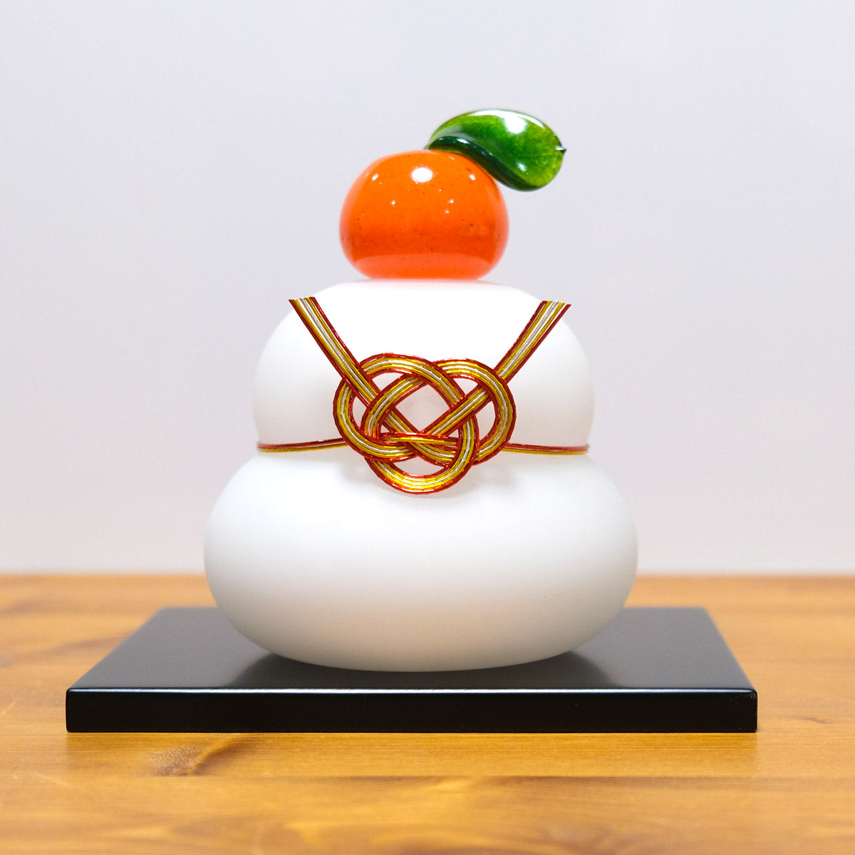 ガラスの白い鏡餅（L） glass calico グラスキャリコ ハンドメイド ガラスアート 化粧箱付 ガラス製 かがみもち オブジェ 置物 お正月